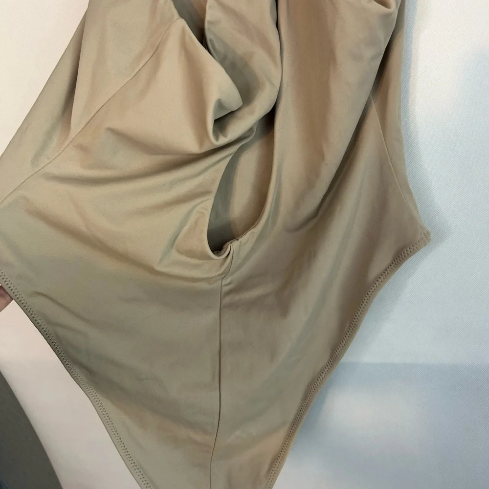 Pacsun Swim La Hearts Neutral One Piece Swimsuit Asymmetrical Open Back Large